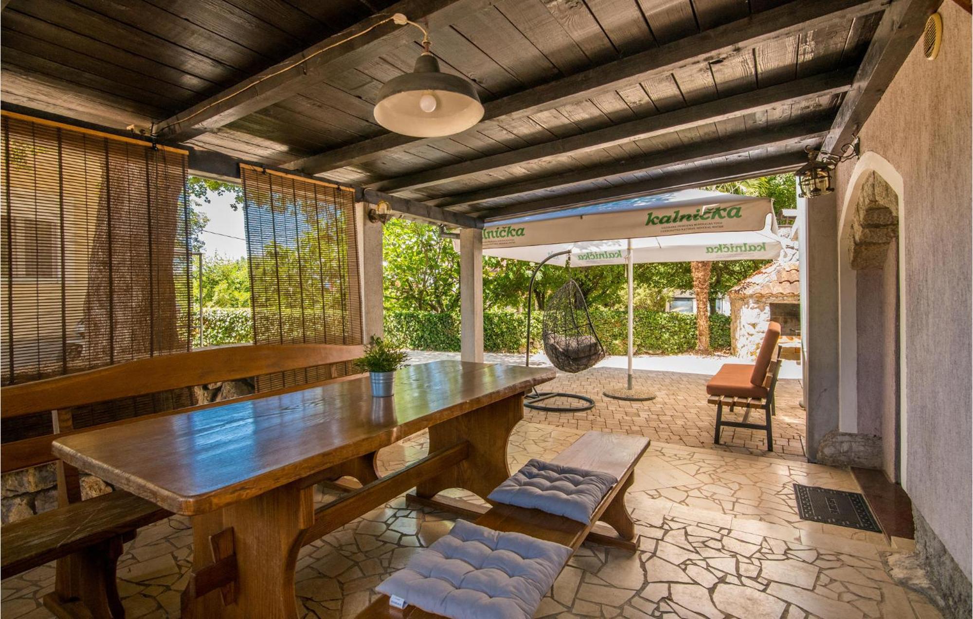 Amazing Home In Malinska Dubasnica With Wifi Εξωτερικό φωτογραφία
