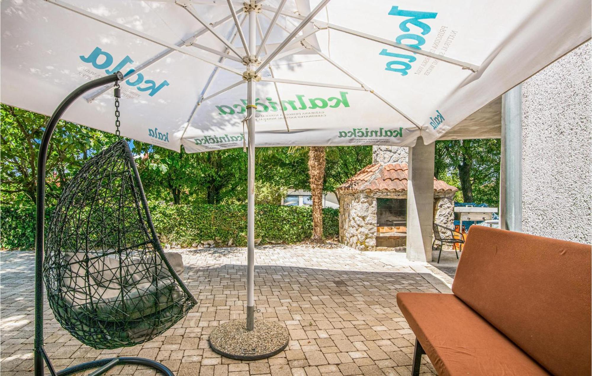 Amazing Home In Malinska Dubasnica With Wifi Εξωτερικό φωτογραφία